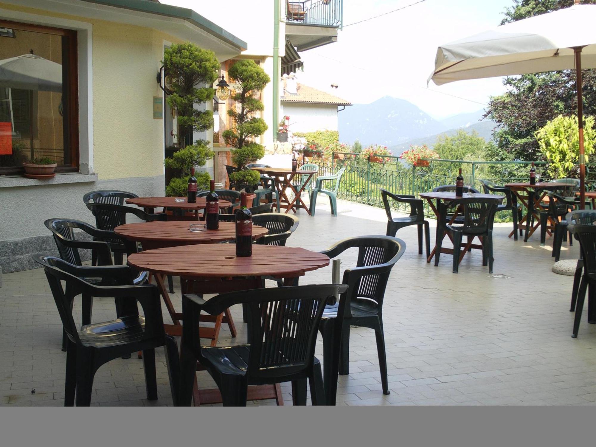 Budget Hotel Vittoria & Ristorante Marzio Екстериор снимка